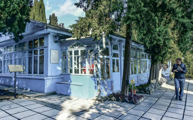 В алуштинских музеях пройдут бесплатные выставки в честь воссоединения Крыма с Россией