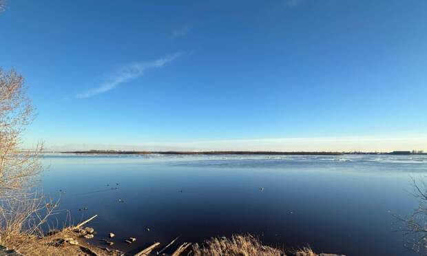 В порту Архангельск ледоход заканчивается, полное очищение ото льда ожидается 17 апреля