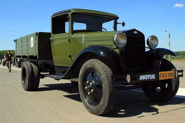 Собрание классических автомобилей ГАЗ в Нижнем Новгороде (29 фото)