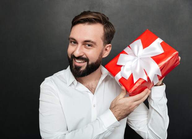 Выбираем подарок для любимых мужчин по бюджету