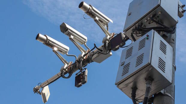 Камеры, которые слышат: в Москве стартует проект по контролю шума на дорогах