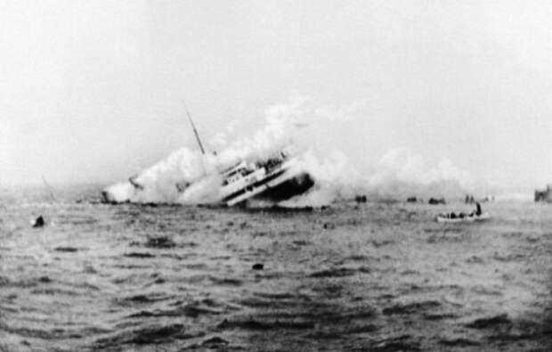 Последнее столкновение со смертью настигло Приста на судне Dogenal, после чего он прекратил свою карьеру кочегара  / Фото: railwaymuseum.org.