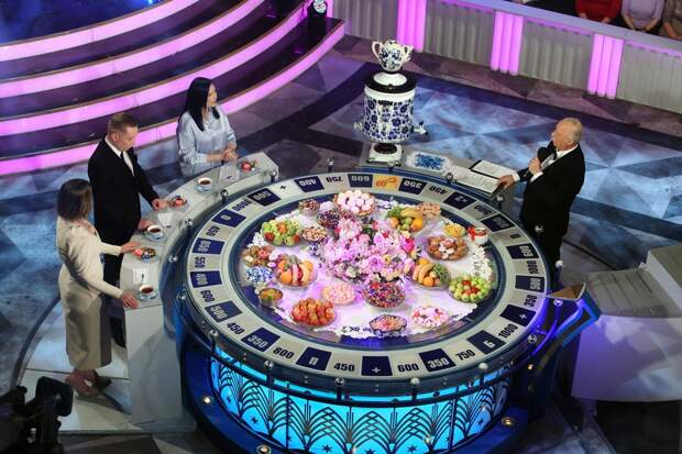 На «Первом канале» дети спели песню о пользе отключений интернета