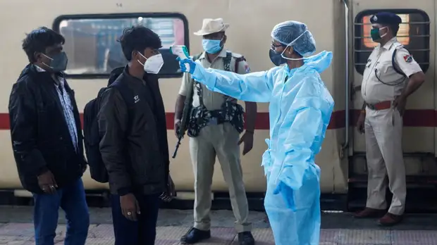 Число случаев коронавируса в мире превысило 63 млн