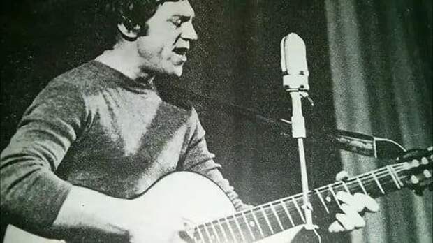 Сегодня Владимиру Высоцкому исполнилось бы 88 лет