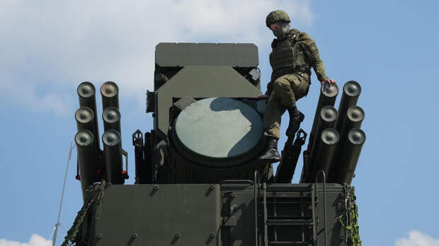 Силы ПВО сбили за три часа 60 украинских дронов над регионами России