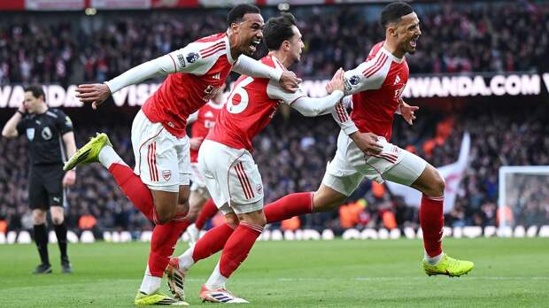 «Арсенал» победит «Брайтон», «Сити» не заметит «Форест», а «Челси» не уступит в Бирмингеме. Экспресс на АПЛ