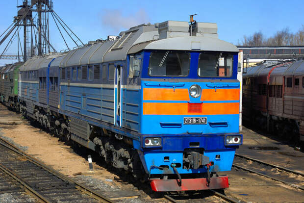 Аэродинамика тут не причём. |Фото: train-photo.ru.