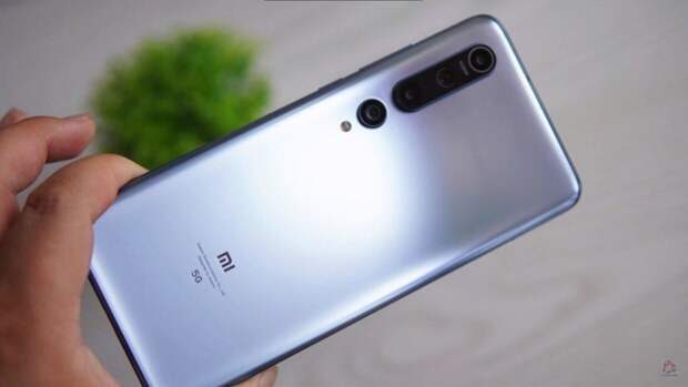 Xiaomi презентовала флагманскую модель смартфона Mi 10 Ultra