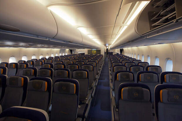 Полет на новом гигантском самолете Airbus A380