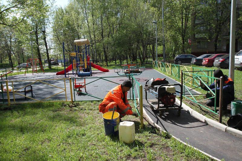 Благоустройство дворовых территорий. Фото: из архива газеты