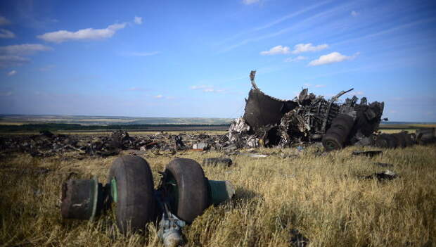 Место падения самолета ИЛ-76 ВВС Украины.
