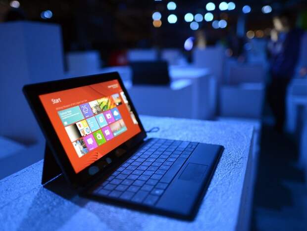 Успех: Surface (2012) Microsoft, windows, компания, компьютер