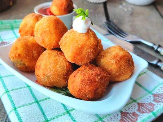 Крокеты с ветчиной и сыром