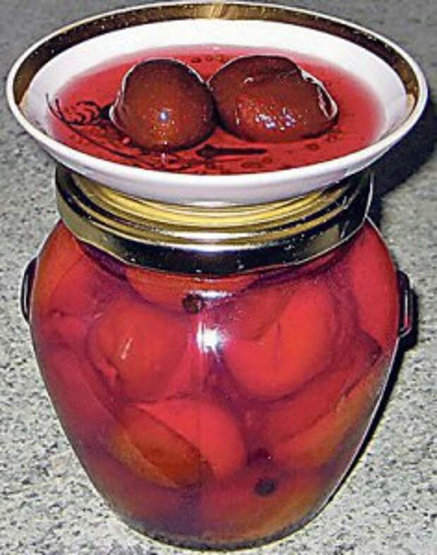 Слива с перцем на зиму рецепты. Соленая слива. маринованный слива на зиму. алыча соленая.