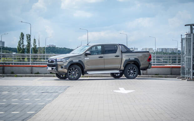 Toyota Hilux Invincible (фот. Якуб Корнацки / Automotyw.com)