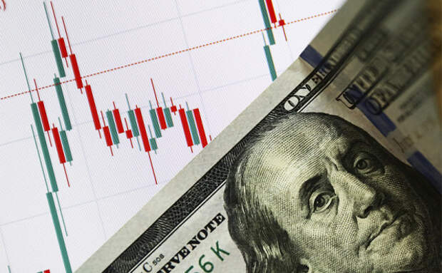 Доллар США будет стоить 200 российских рублей