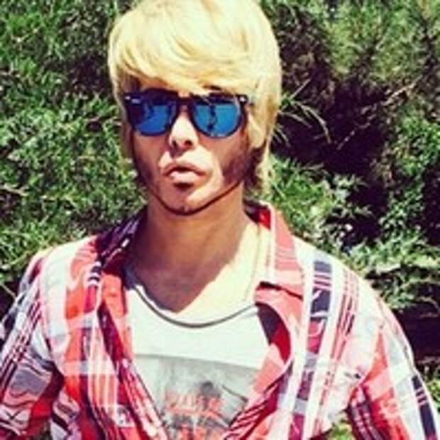 Сергей Зверев показал снимок голой Собчак
