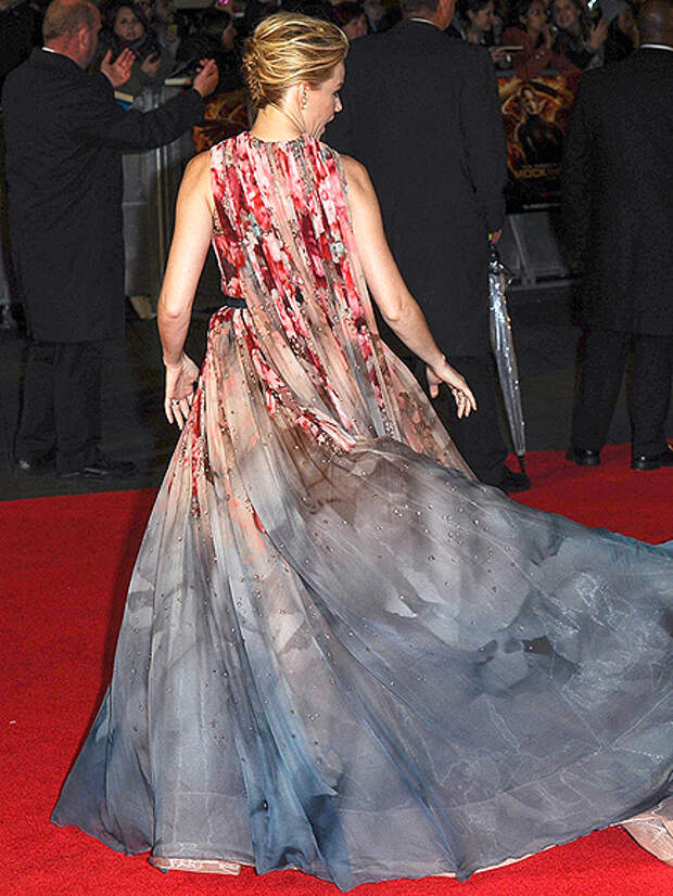 elizabeth-banks-3-435