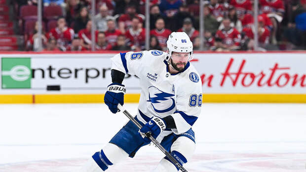 Кучеров попал в тройку претендентов на приз самому выдающемуся хоккеисту сезона НХЛ