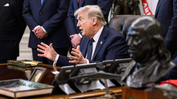 Кремль прокомментировал слова Трампа о контактах с Путиным