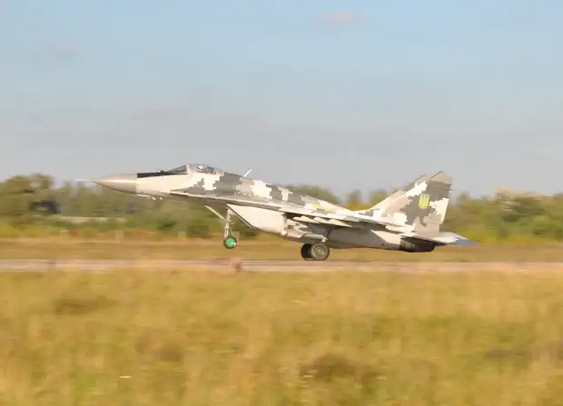 «Такие эксперименты — от бедности»: как Украина пытается модернизировать истребители МиГ-29