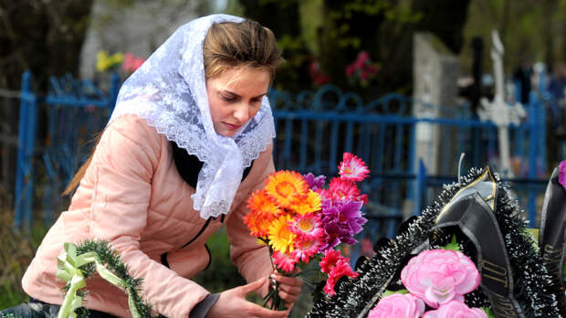 Радоница 2026: что можно и нельзя делать, как правильно поминать усопших и молиться