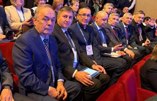 Делегация Татарстана посетила форум «Малая Родина – Сила России» в Уфе