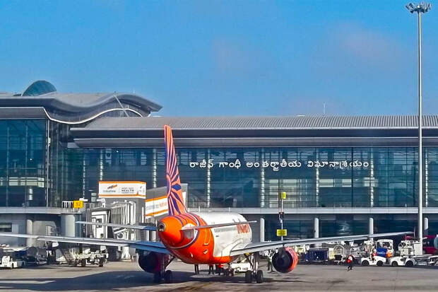 В аэропорт пришло письмо с темой «священный джихад» и угрозой взрыва при посадке самолета