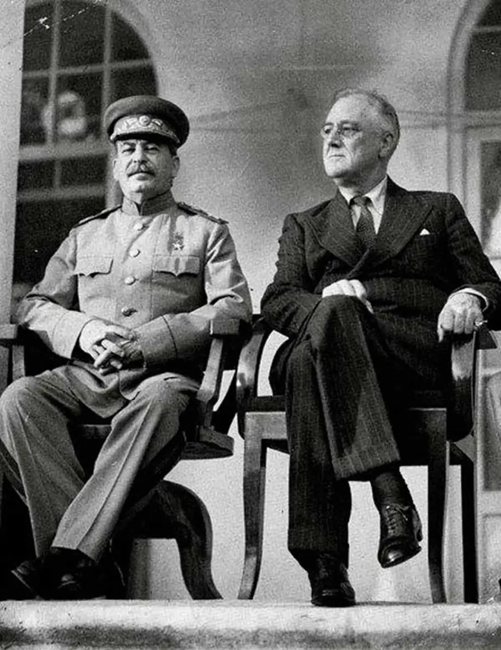 Демократия это всегда. Франклин Рузвельт и Сталин. Тегеранская конференция 1943. Рузвельт Сталин ленд Лиз.