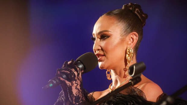 «Телефон разрывается»: Бузова о своей востребованности