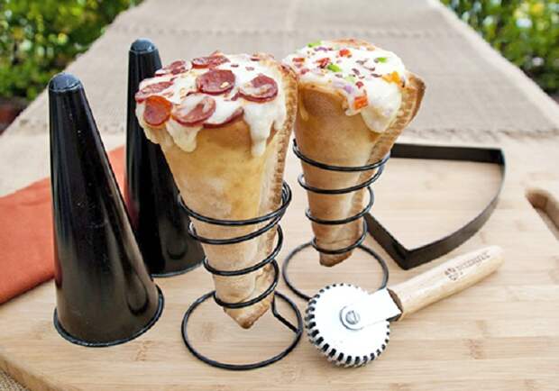 Пицца из категории стрит-фуда. /Фото: tokyo-city.ru