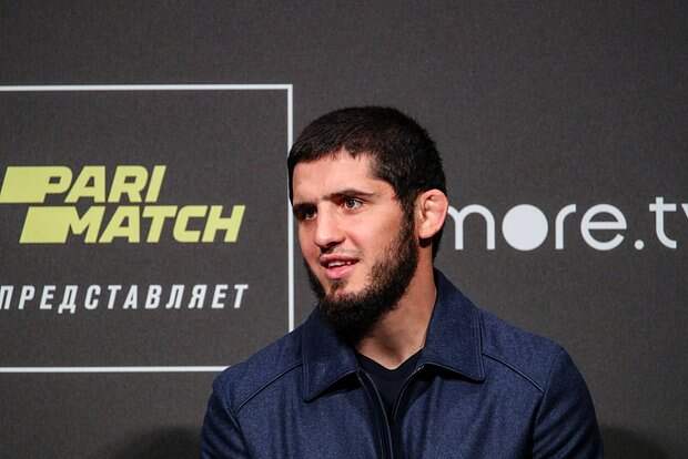 Махачеву предсказали легкую победу в следующем поединке