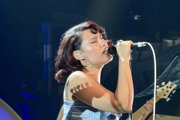 Хейтеры сравнили певицу Рэй с умершей Эми Уайнхаус