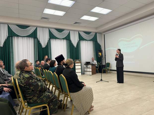 В Боре прошёл концерт «Сердцем со СВОими» ко Дню защитника Отечества