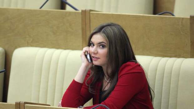 Кабаева прямо намекнула на Путина, отвечая на нескромный вопрос Кабаева прямо намекнула на Путина, отвечая на нескромный вопрос
