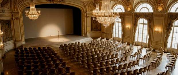 «Очень забавно и мило»: Леонардо Ди Каприо ответил комику Никки Глейзер тремя корзинами пасты