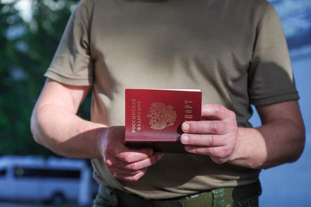 Кузбассовец прописал у себя невесту племянника, за что был оштрафован на 100 тысяч рублей