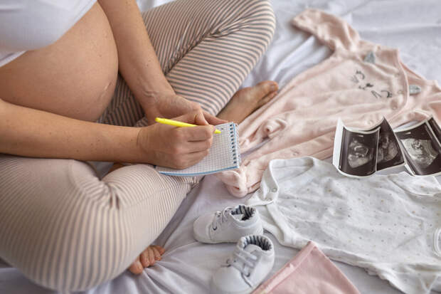 В России интерес к соло-материнству вырос в два раза