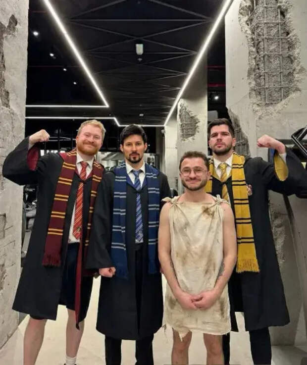 Данила Поперечный*, Павел Дуров, Руслан Усачев и Эльдар Джарахов