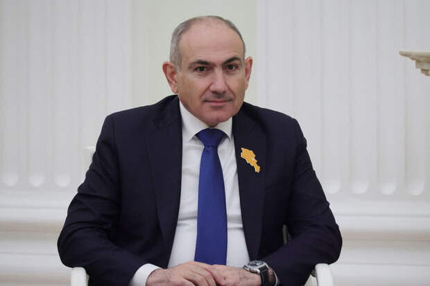 Пашинян поставил Армению в интересное положение