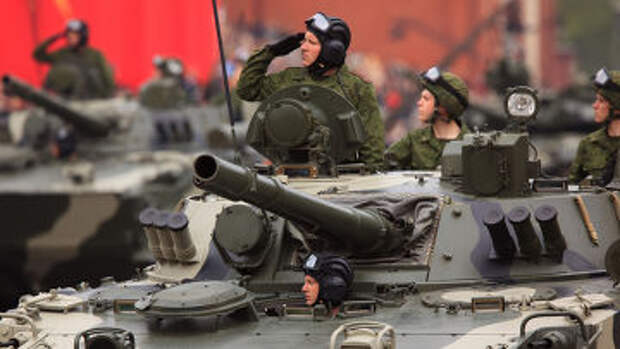 Танк Т-90 «Владимир» на генеральной репетиции парада Победы