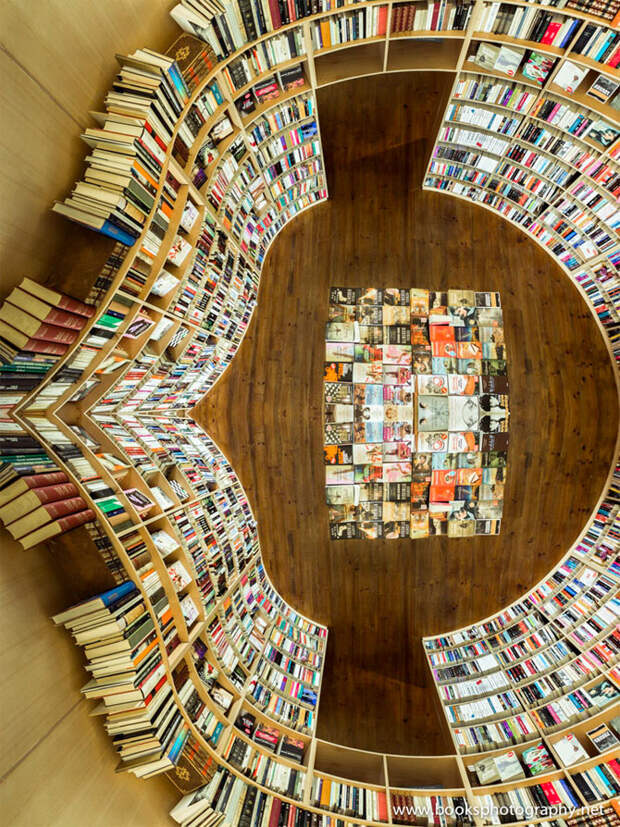 Из такого книжного не выйдешь без покупки