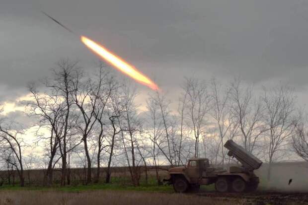 Затягивание украинского конфликта связали с войной ЕС против России