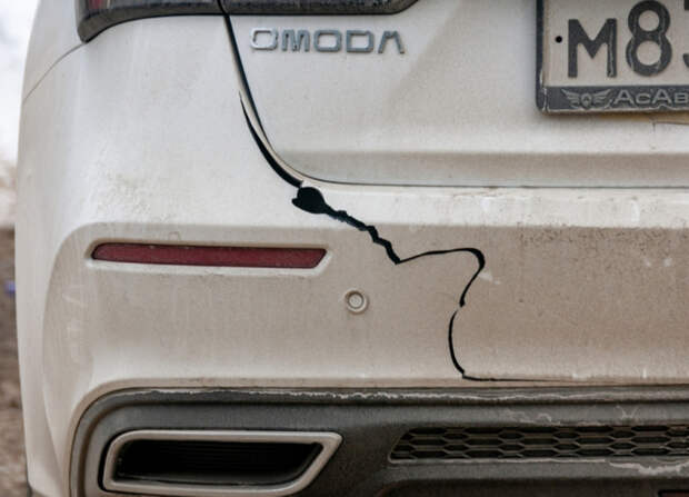 Противоестественное: почему по весне ржавеет пластиковый бампер авто?