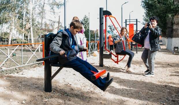 «Газпромнефть-Оренбург» подарил переволочанам современный спортивный парк