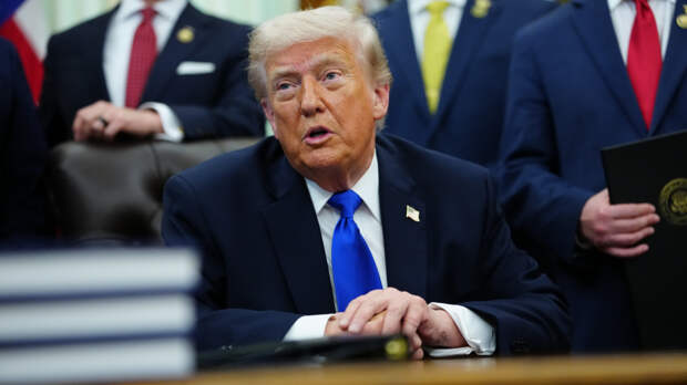 «Устроили тотальный хаос»: Трамп обрушился с критикой на Европу из-за Украины
