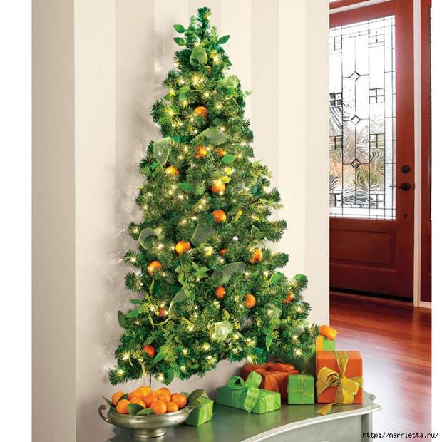 wall-hanging-pre-lit-christmas-tree-xl (700x700, 299Kb)