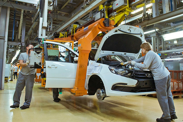 АвтоВАЗ авто конвейер