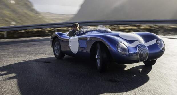 Компания Ecurie Ecosse выпускает семь ручных репродукций гоночного Jaguar C-Type